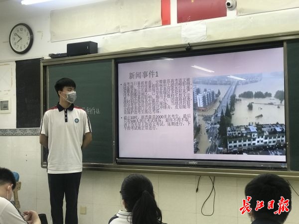 校长门口迎接学生“回家”，学生自觉早自习……高一高二返校复课首日校园这是样的