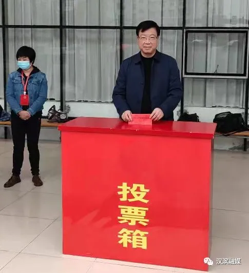 汉滨区区镇两级人大代表换届选举顺利举行