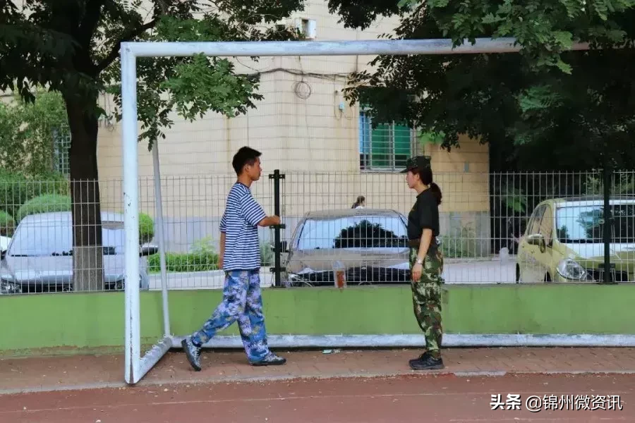 锦州渤海大学大一新生军训