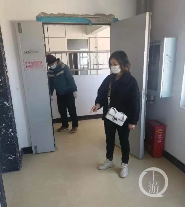 女子遭家暴5年，起诉离婚被丈夫砍死！公婆：儿子是被她打才还手