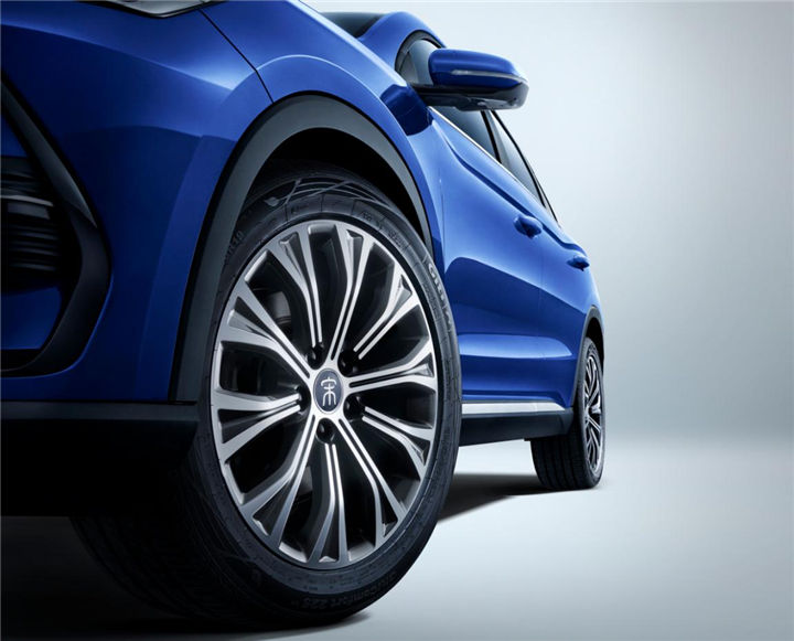 15万级国潮轻奢最优选！2022款宋Pro DM-i内外饰曝光