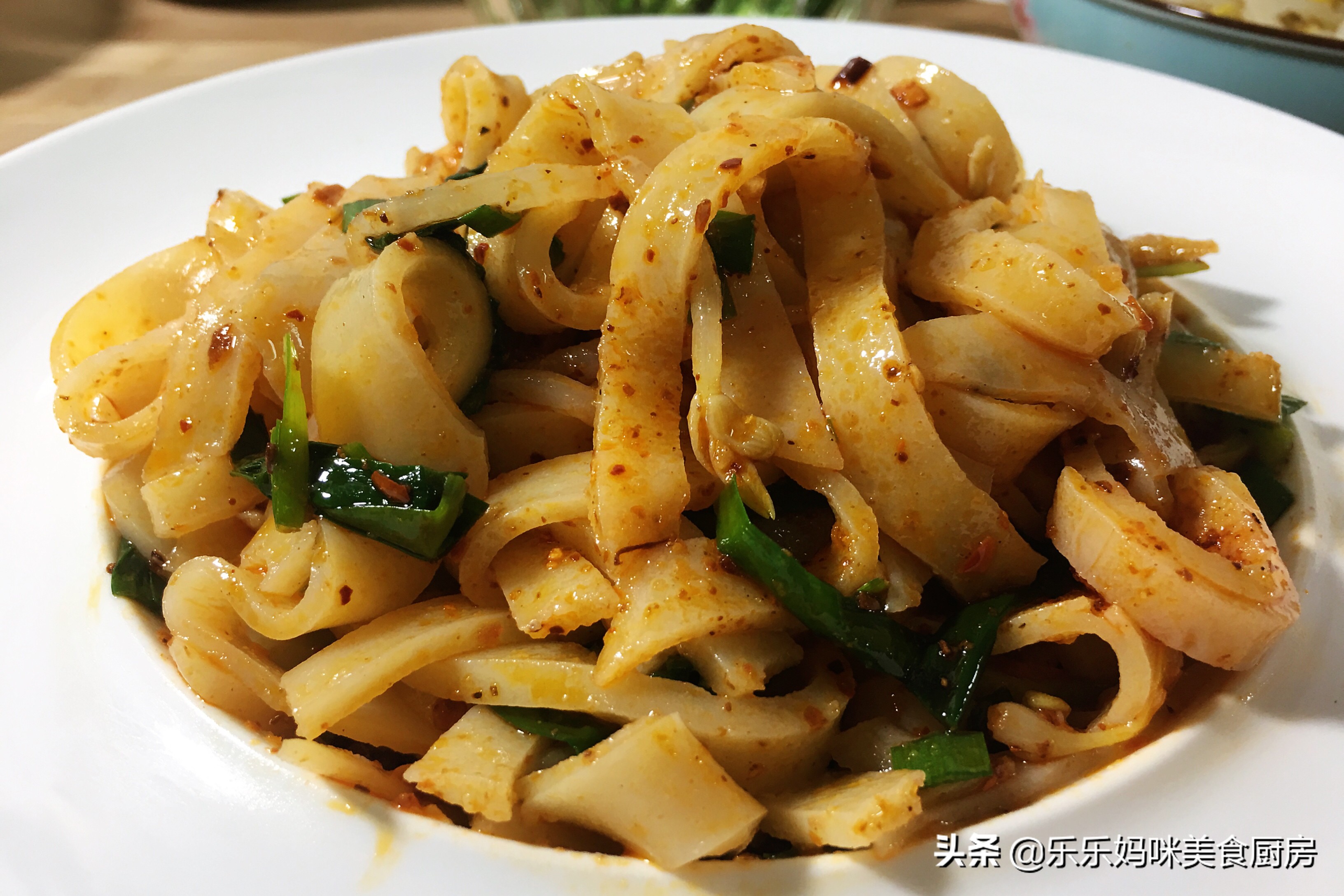 做的凉皮易碎是何原因蒸凉皮开易碎不筋道是怎么回事