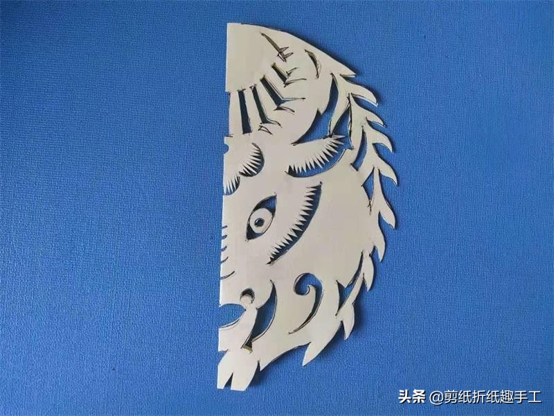 牛年剪春牛,祝福新的一年大吉大利,牛气冲天