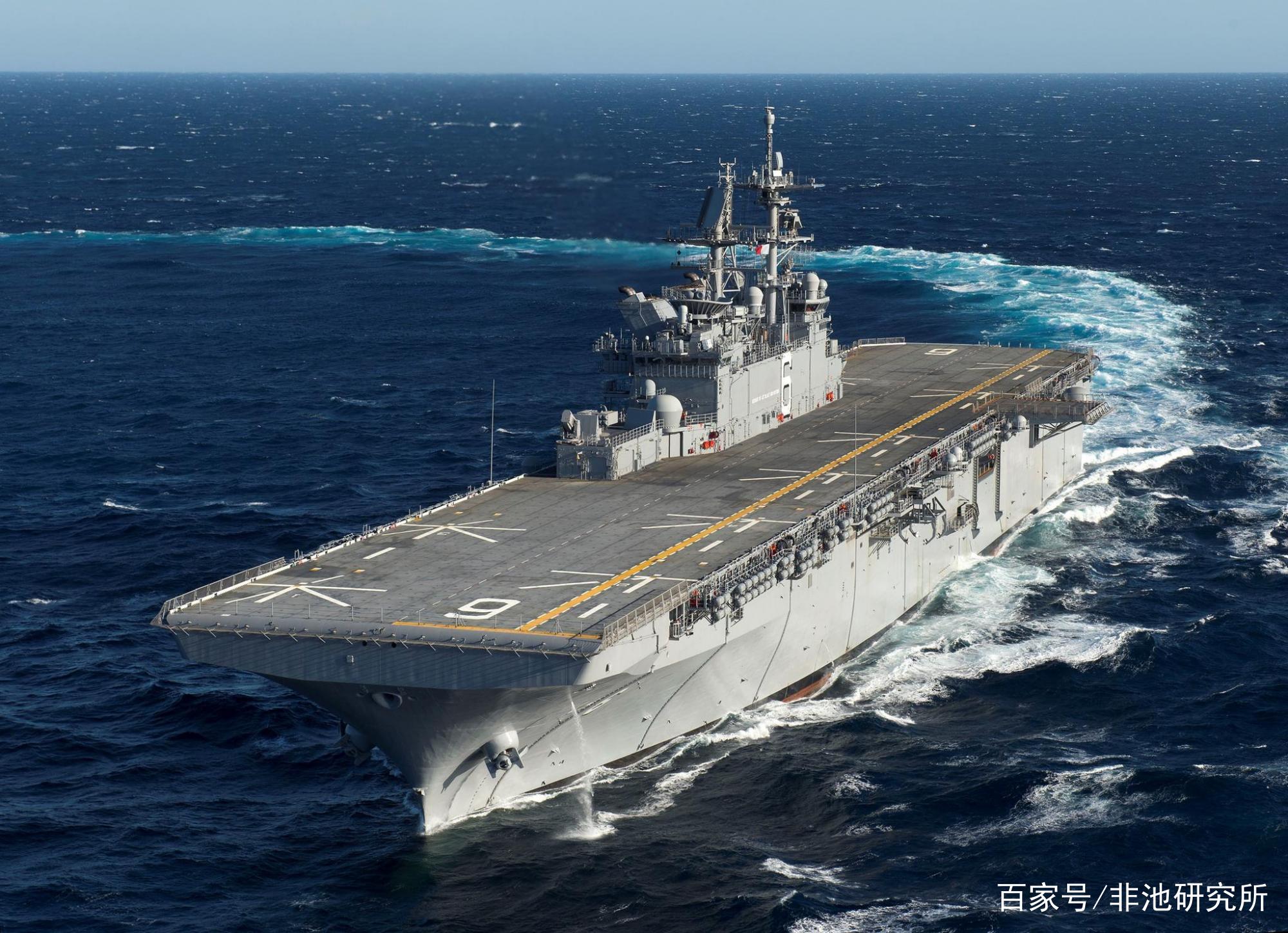 塔拉瓦級兩棲攻擊艦美國級首艦於2009年7月17日在美國英戈爾斯造船廠