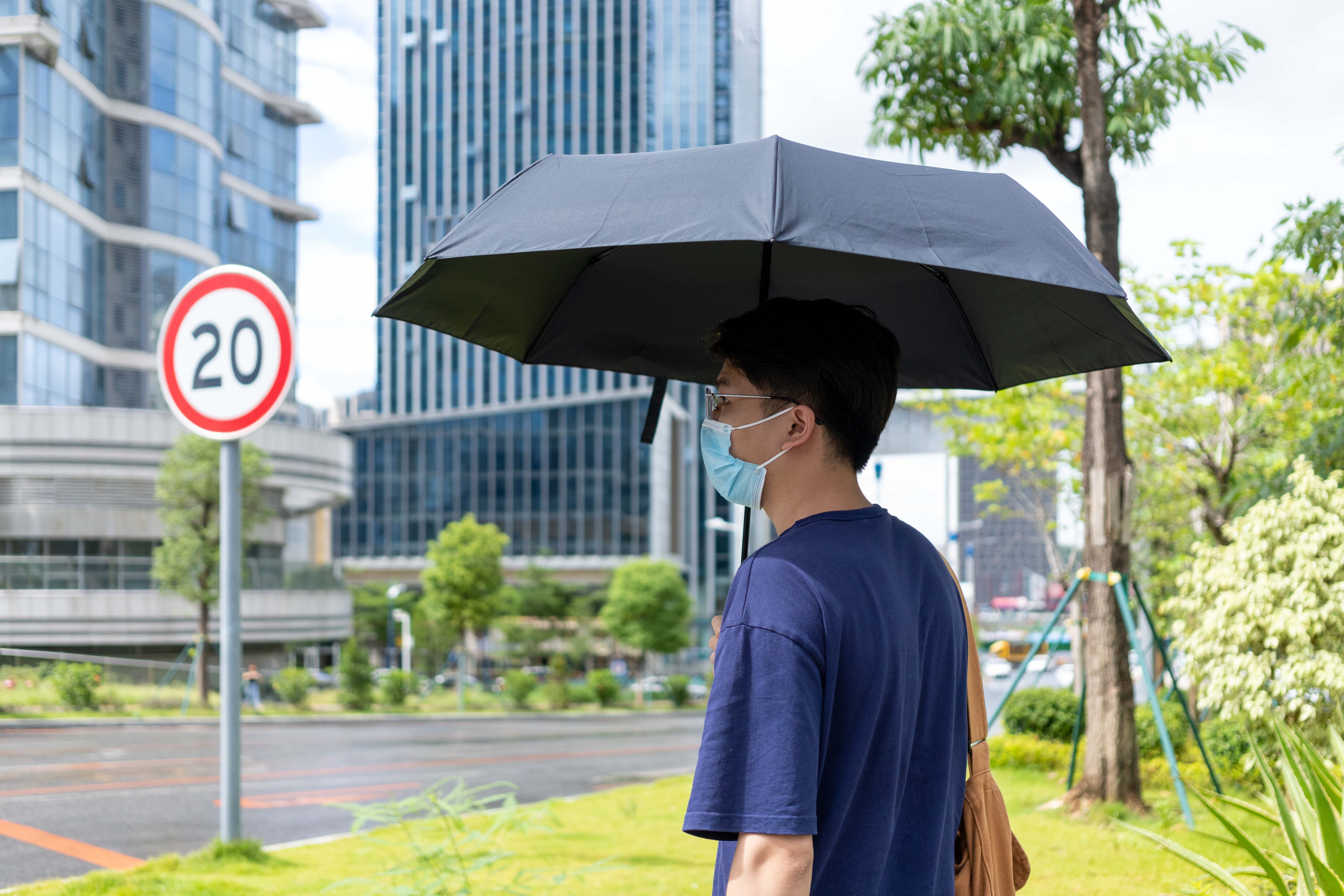 造伞三千年前始于国内，为什么“雨伞王国”却是英国？