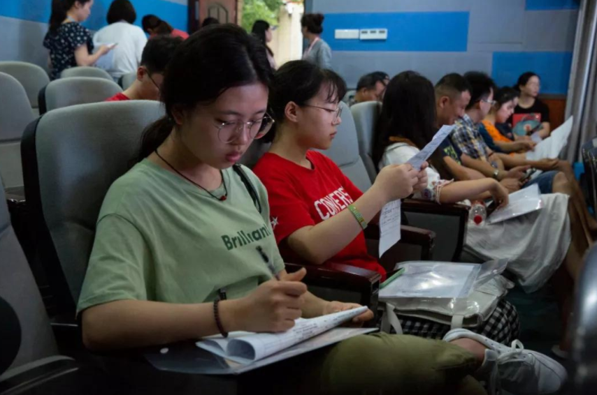 辽宁“470分”考生自述：我宁愿上“专科”也不选本科，这是为何