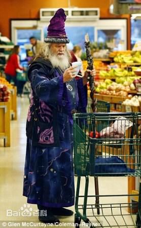 你知道吗？有一所类似《哈利波特》的魔法学校至今仍在招生