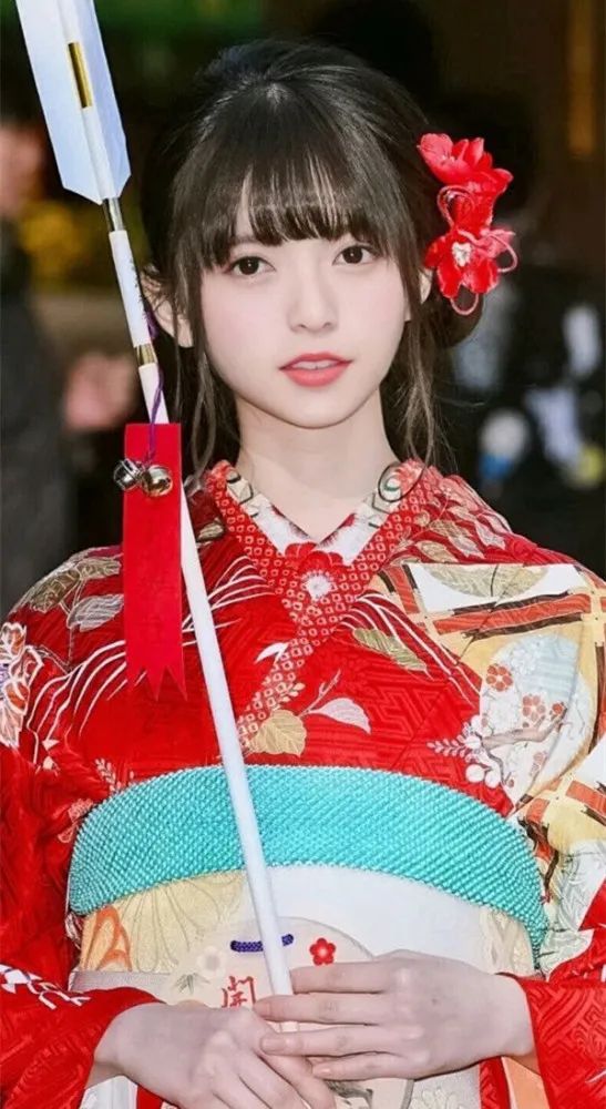 2021日本女生心中的10大“最美女星”，石原里美仅第6，广濑玲第3
