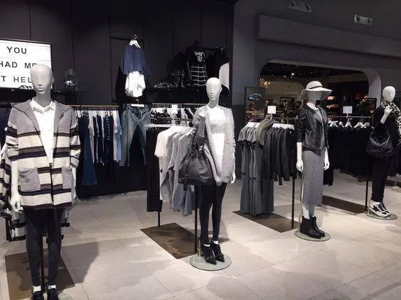 干货！3招教你服装店换季清货