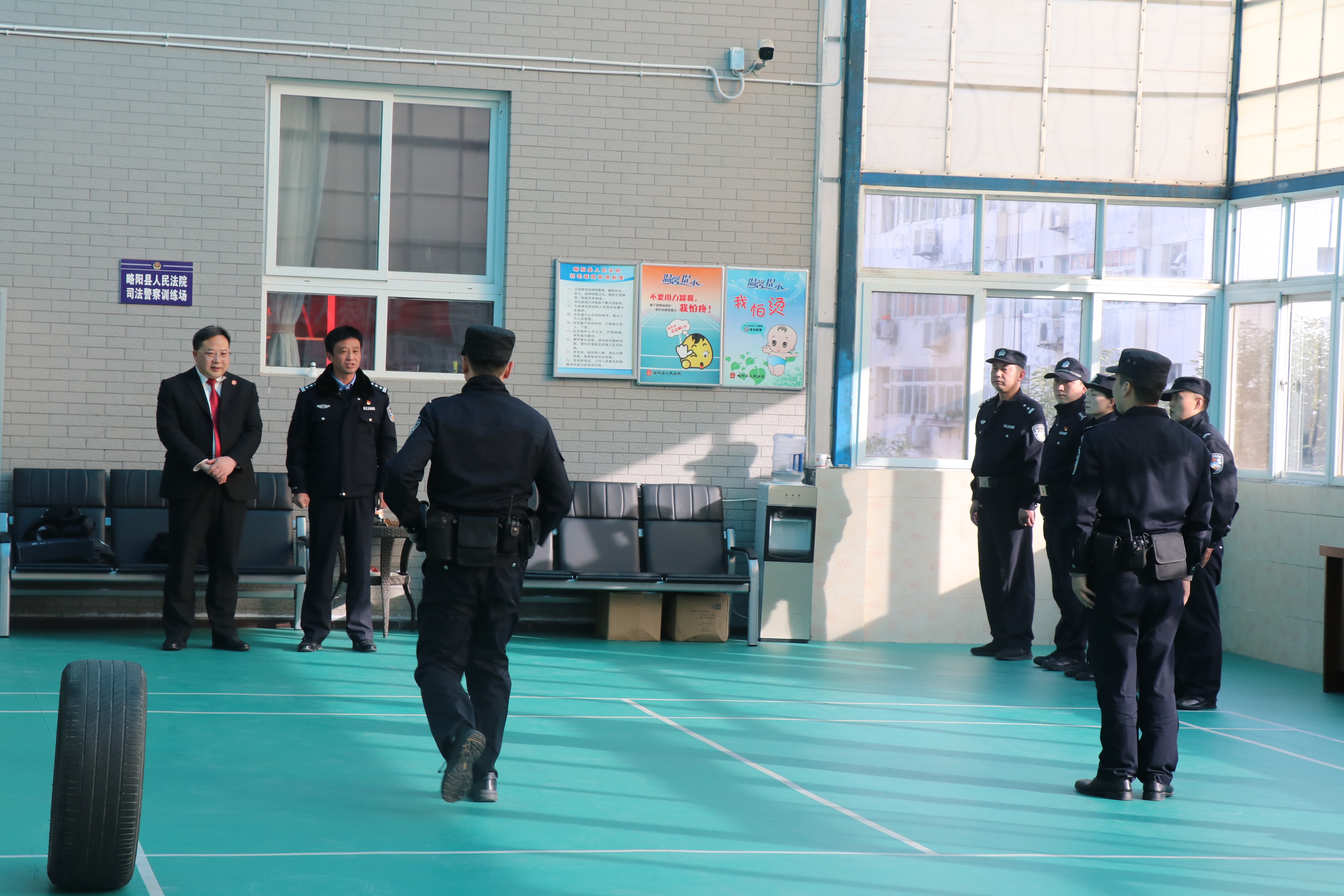 略阳法院司法警察大队圆满完成实战化训练考核