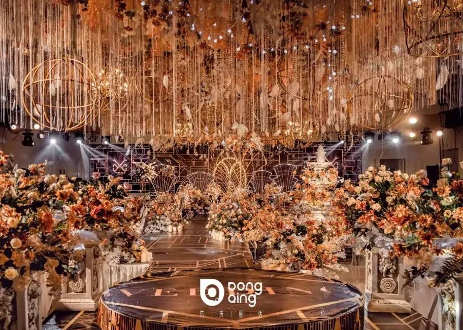 年会预定 | N+1种选择，不如选择一站式宴会服务