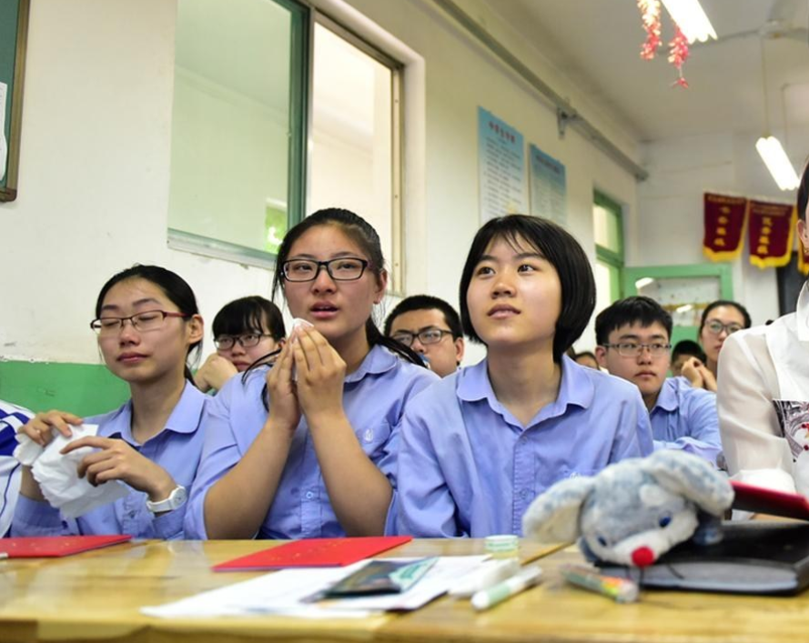 大学毕业后5年才懂，“理科生”和“文科生”的差距，不止在工资