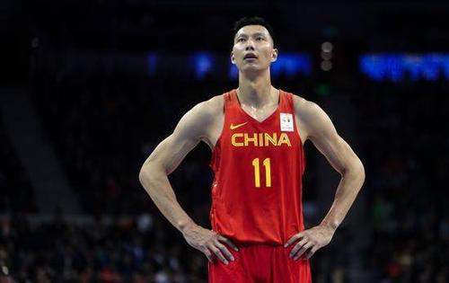 nba现在为什么打小球虎扑(小球对男篮影响不大，内线依旧被重视，国际比赛不等同NBA)