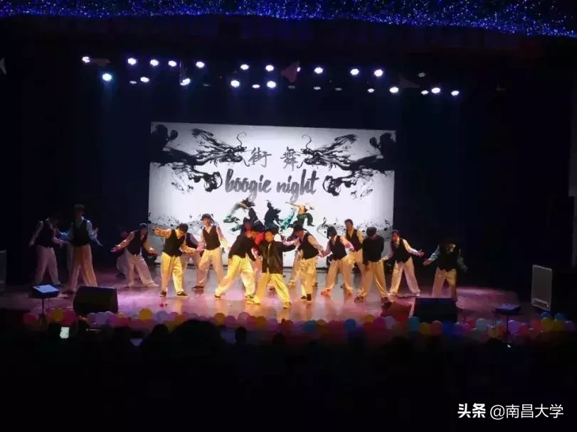 这么低调内敛，还是闪到了我的眼！