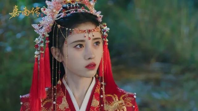 中国十大争议女演员：敢于突破形象演丑角却遭非议