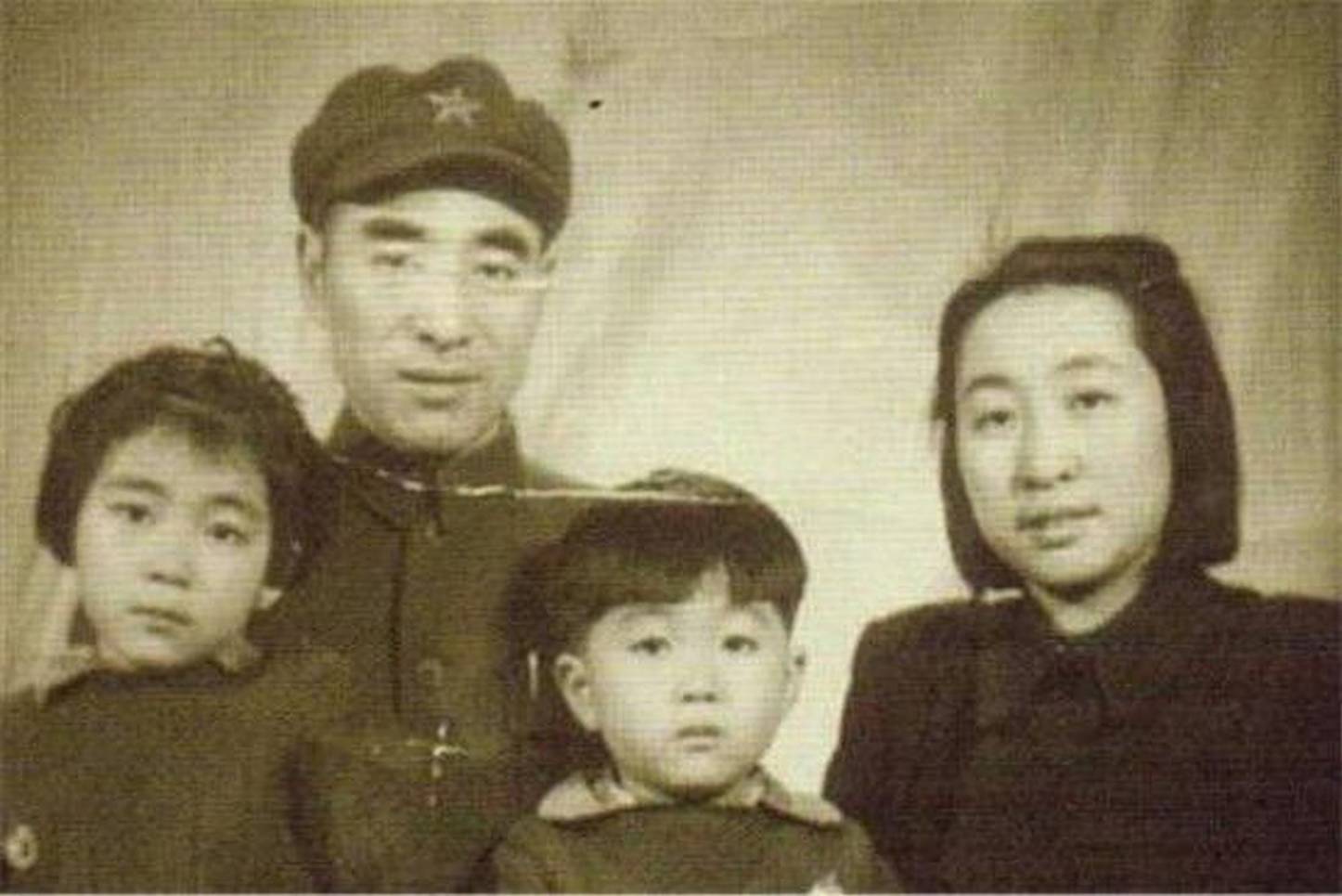 十大元帅1931年谁的级别最高：叶剑英第五，林彪第六，罗荣桓垫底