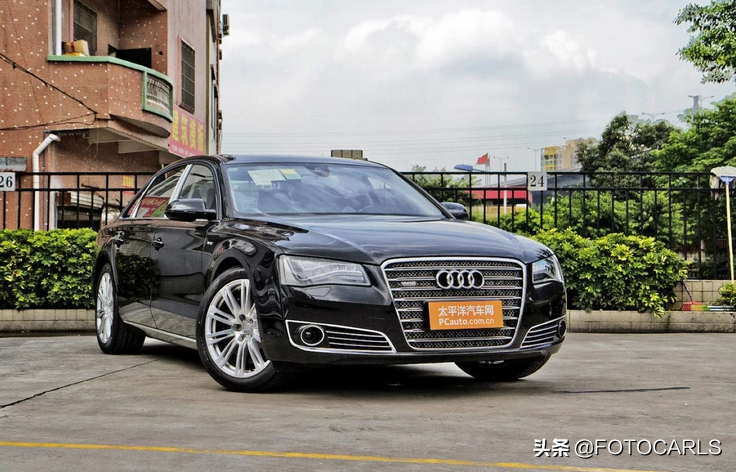 W12奥迪A8L 6.3实拍，很喜欢这个档杆，别在它面前提霸气