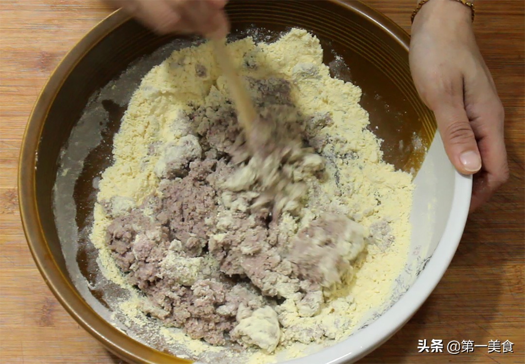 電餅鐺花生米,電餅鐺花生米炒幾分鐘