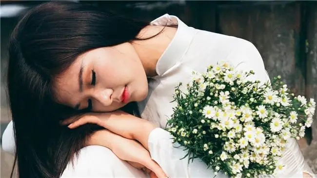 男人若是愿意把这几处私密给你看，就是想陪伴你到老了