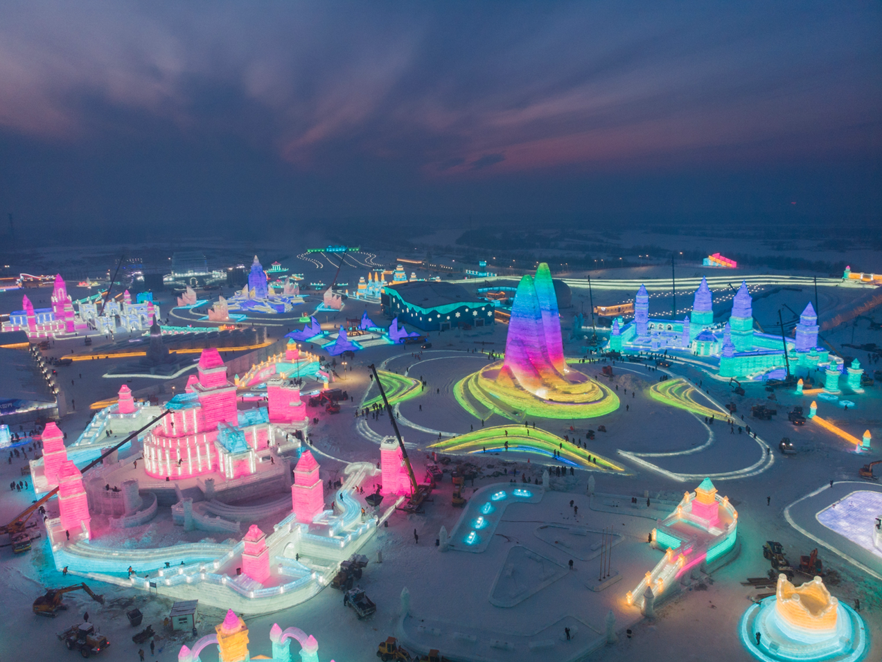 12月23日，哈尔滨冰雪大世界正式开园，门票价格、实景图请先收下