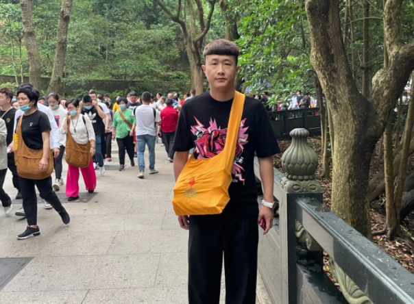 胡闹个人资料(快手胡闹个人资料) - 直播好站