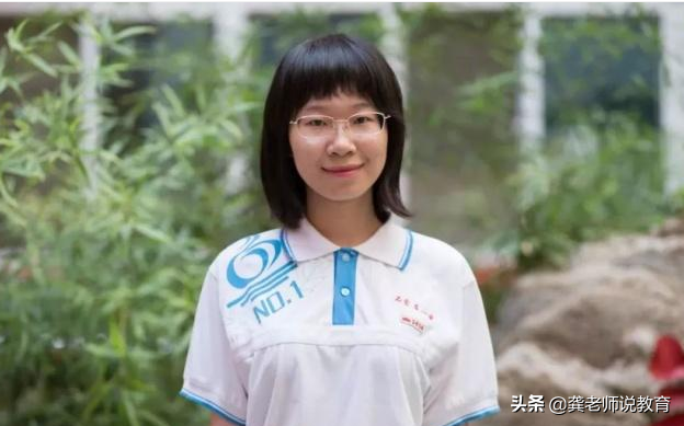 河北省文科第1名，清华录取，妈妈谈教女经验