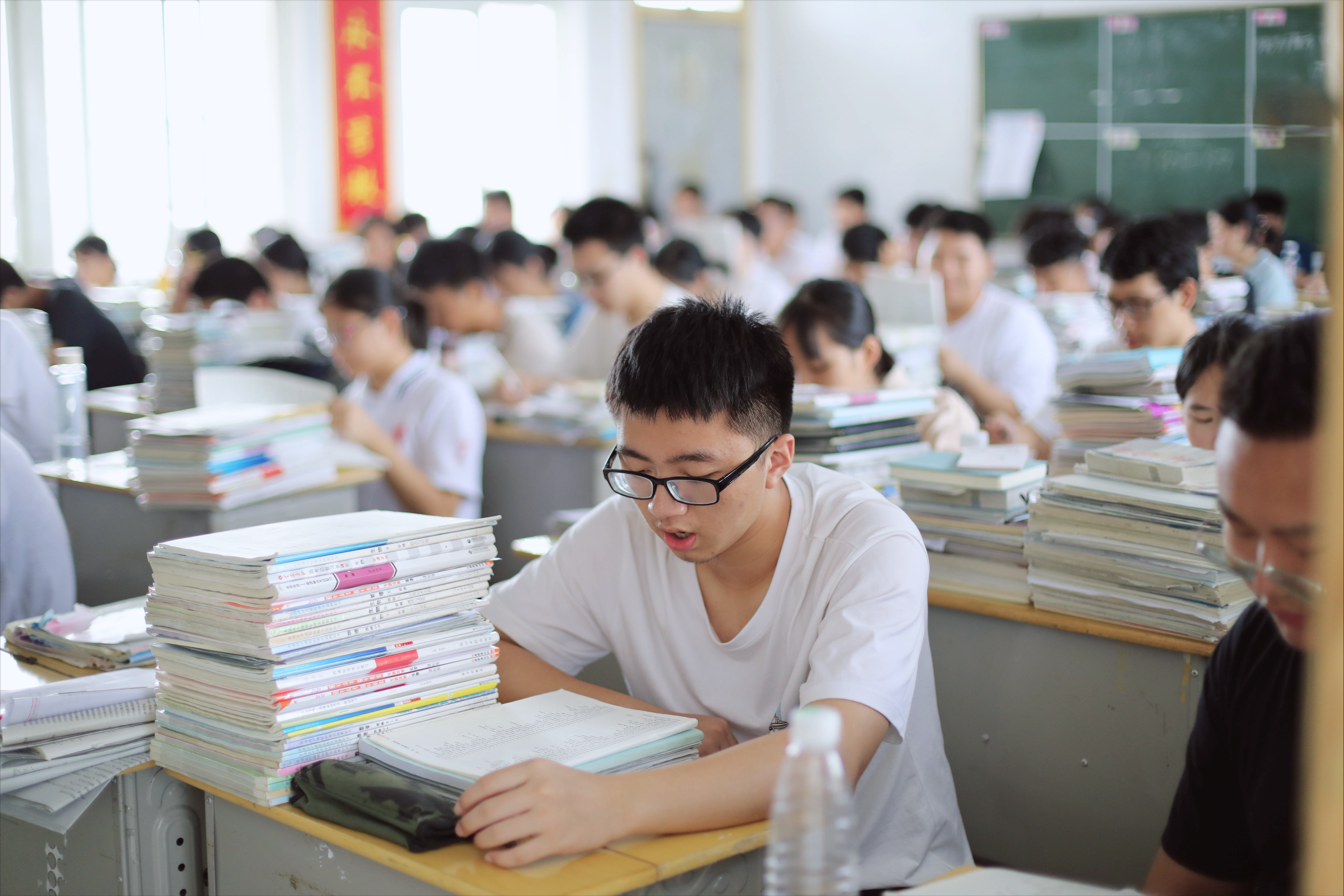 “最小博士”张炘炀：10岁上大学，16岁读博士，如今怎样了？