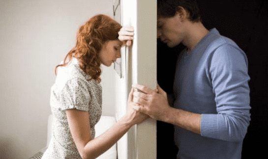 情迷交错：已婚女人与文的禁忌之恋