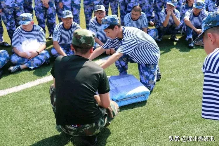 锦州渤海大学大一新生军训