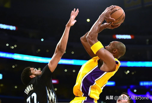 麦迪投篮(NBA最难被盖的7大跳投动作：麦迪极限干拔，乔丹平筐跳投对手仰望)