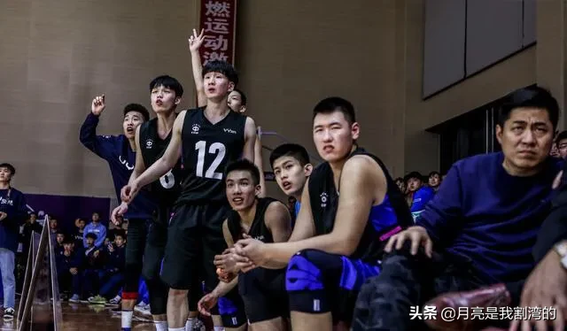 CBA\x20直播(追根溯源：中国篮球青训的问题到底在哪！)