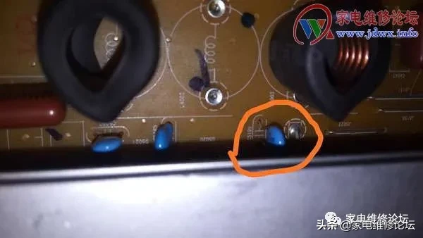 SAMSUNG等离子电视PS60F5000AJ黑屏故障维修