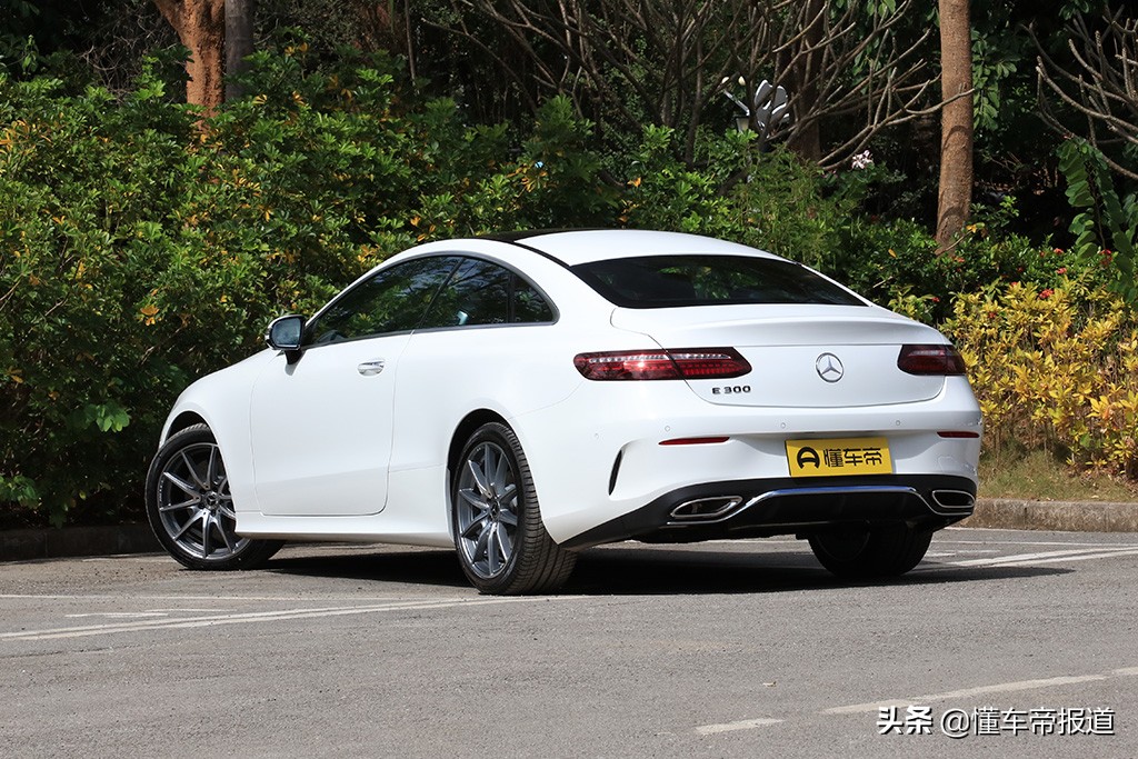 新车 | 把商务玩成运动范儿！奔驰E级轿跑/敞篷轿跑上市