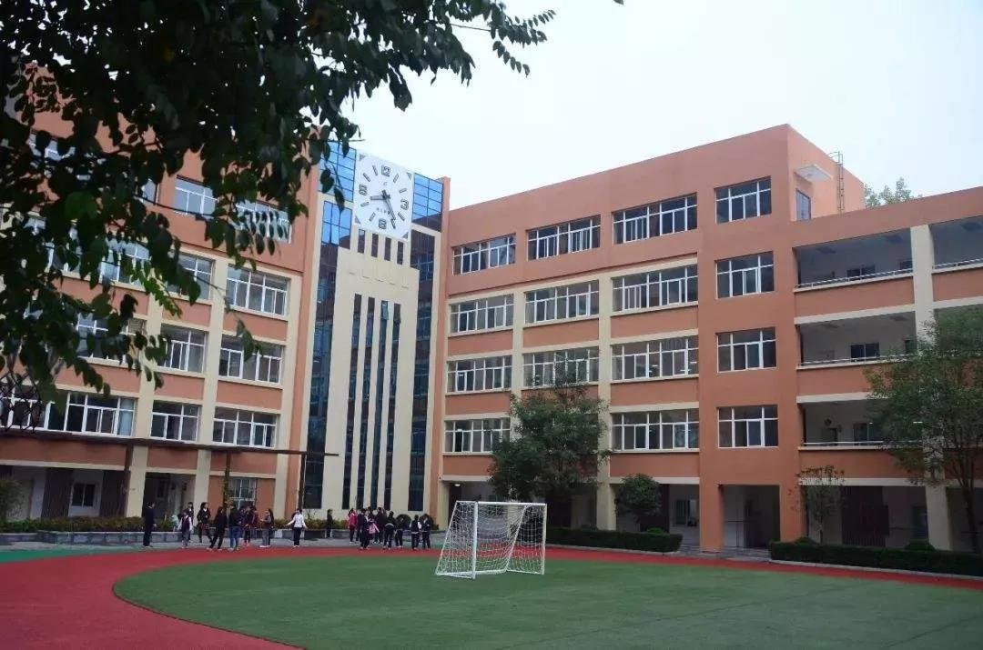 西安最好的小学有哪些？私立好还是公办好？盘点西安十大重点小学
