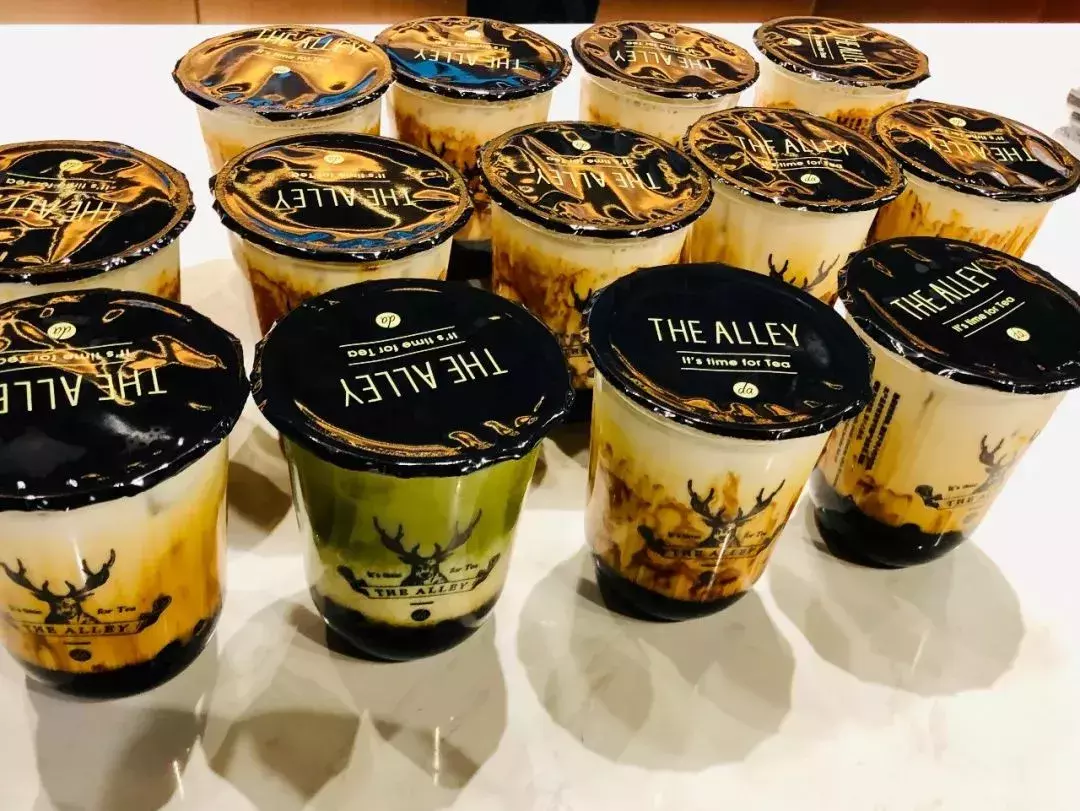 东方影都茂“光影市集”即将开业，自媒体探店先睹为快，福利等你拿