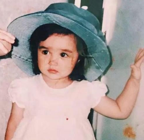 为陈冠希甩吴彦祖，从野模到好莱坞巨星，性感尤物李美琪有何魅力