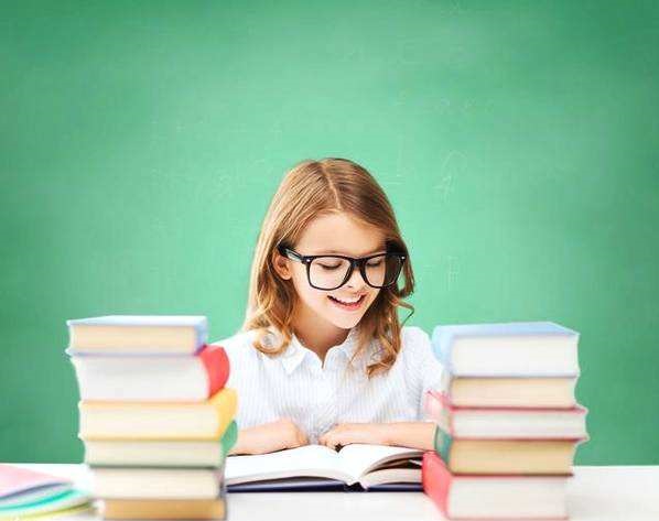 孩子作业写得慢、成绩差，可能是怪读不懂题！5步提升孩子阅读力
