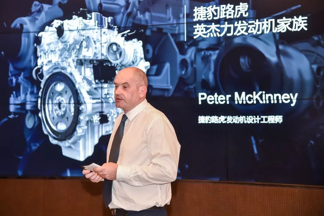 大排量也有小智慧 | 点滴试驾路虎揽胜运动版