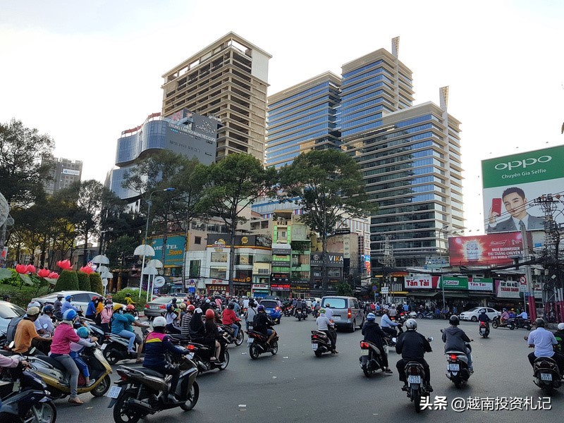 越南第一大城市胡志明市，各郡发展区别竟这么大？