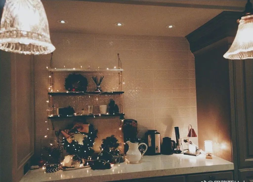 38岁Hebe亿元顶楼豪宅曝光，413㎡一个人住，太爽