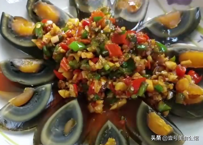 制作蒜泥皮蛋的方法如何做蒜泥皮蛋