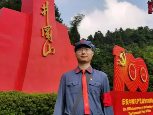 来华北电力大学，他们助你披荆斩棘！本科新生辅导员大揭秘