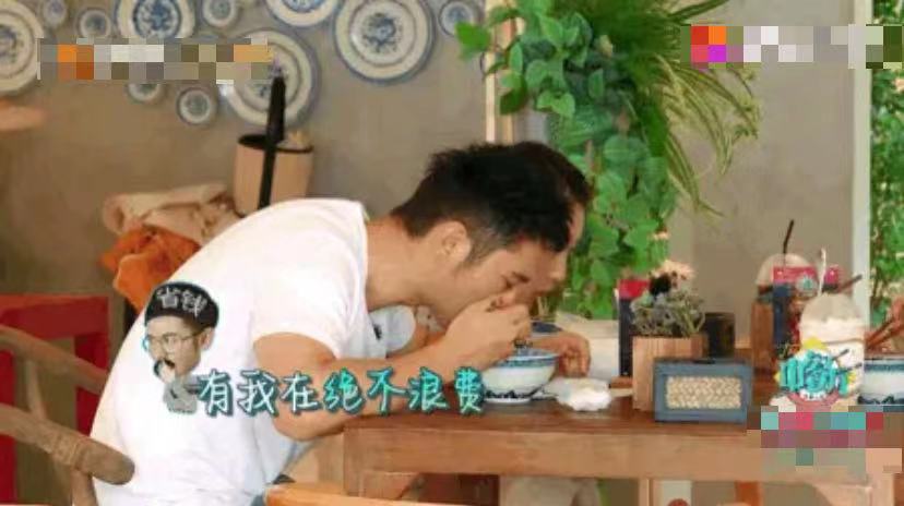 都是同学，为什么赵薇和黄晓明更亲近，和陈坤却越来越疏远？