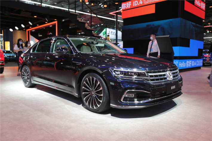 2020广州车展# 大众全新辉昂上市售价34-44.6万元