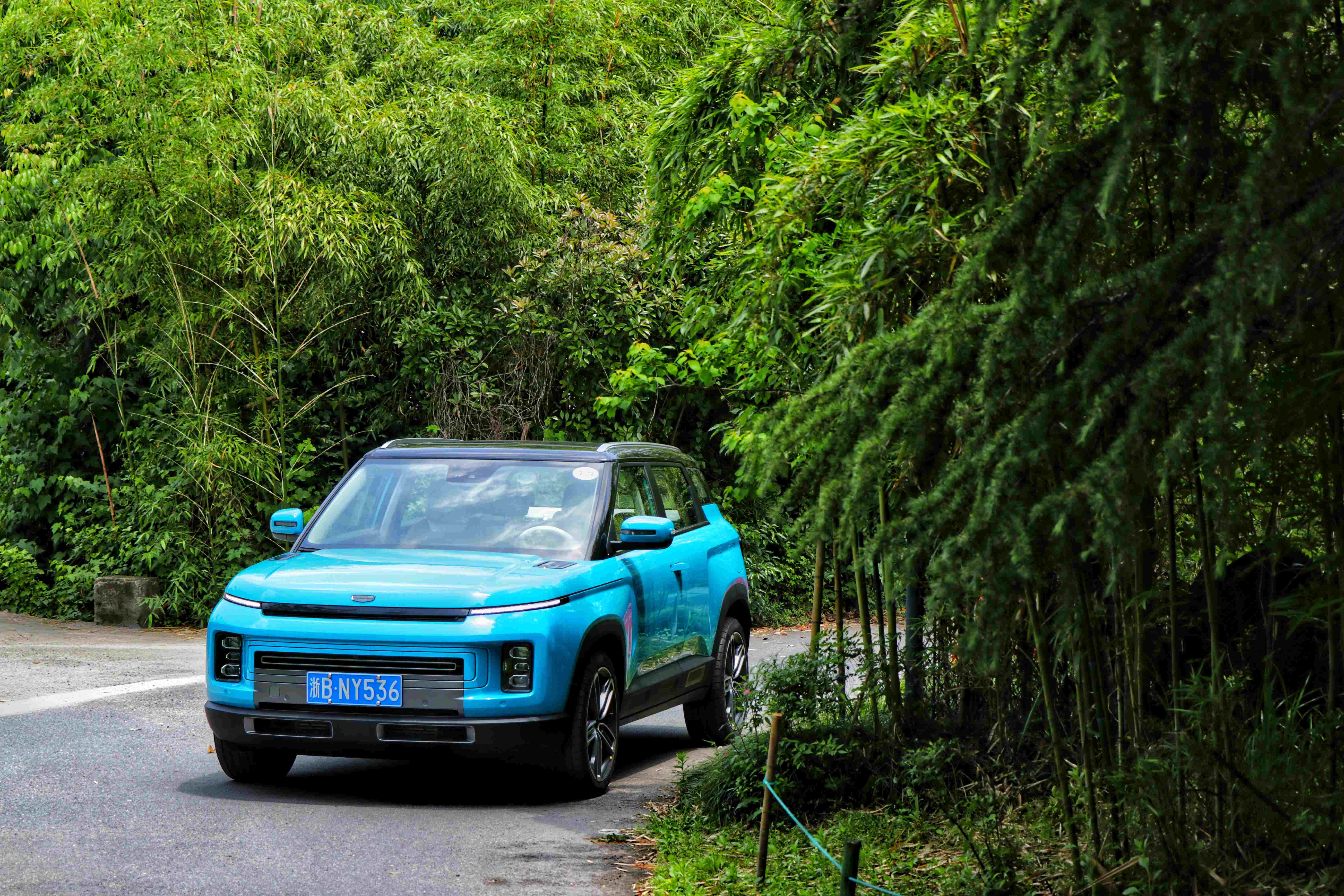 科学怪人的脸，居家男人的心，试驾吉利ICON