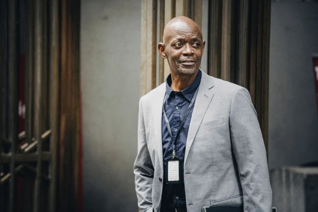 录像两个月，律师是最佳配角