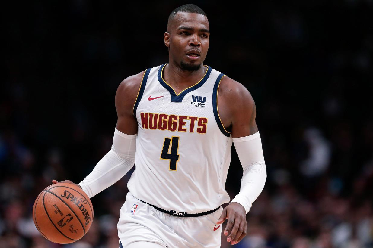 nba都有哪些中锋是4号(盘点身穿"4号"球衣的六大球星,波什,斯科拉入选