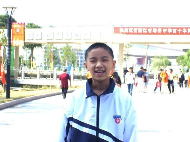 温州天才少年14岁考大学26岁当教授，高智商会后悔没做生意吗