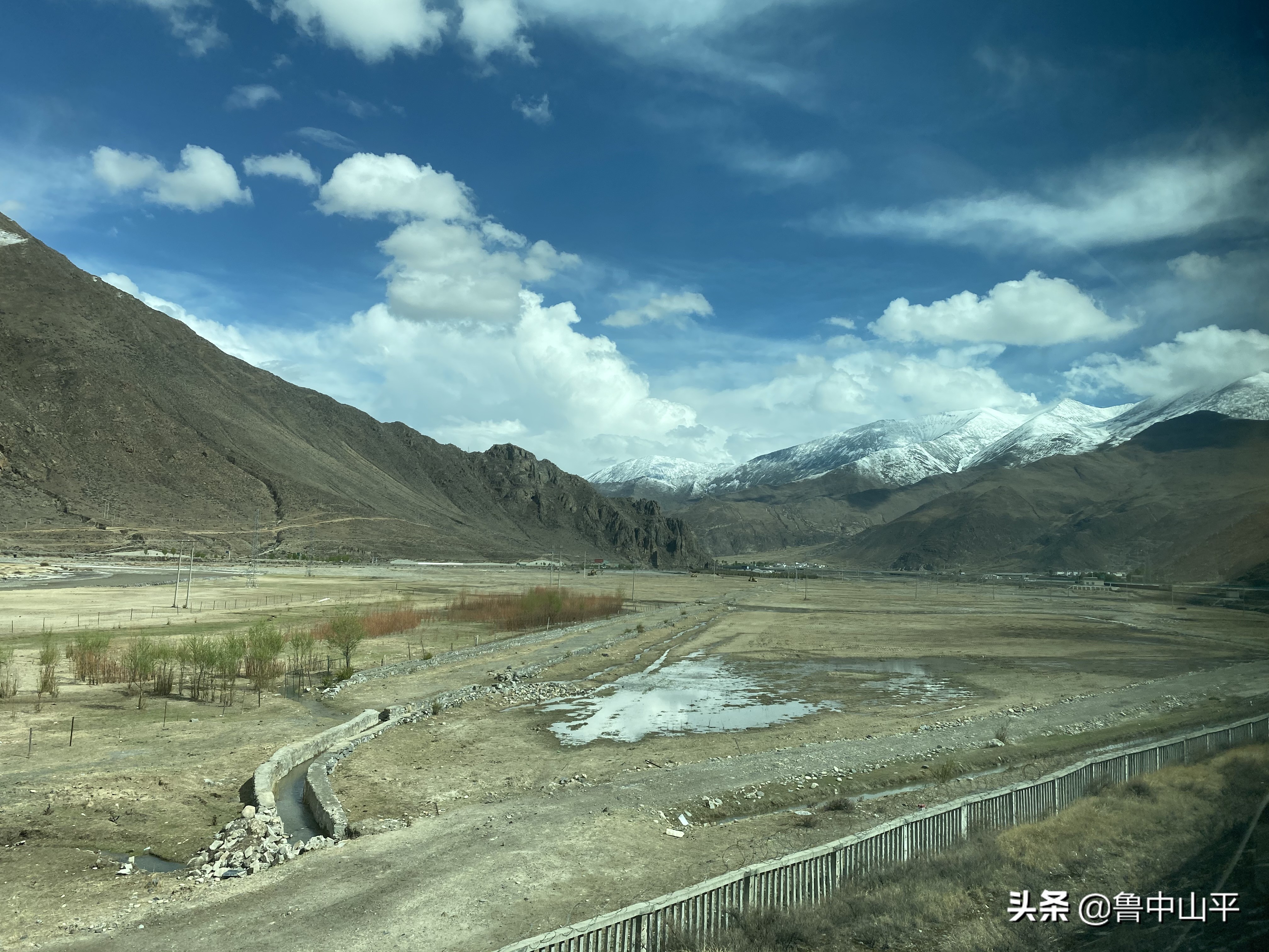 西藏之旅(三)那是一条神奇的天路,青藏铁路沿途风景,走进西藏