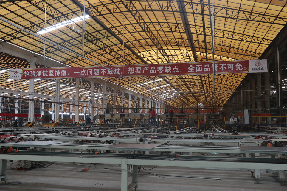 开长安瓷砖店怎么样？年产量近1亿平方米，享5大政策扶持
